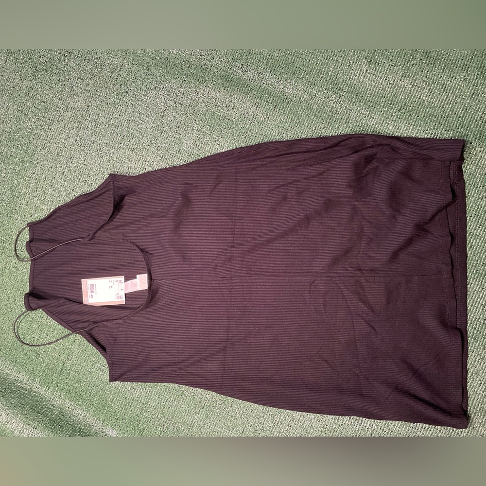Black BRAND NEW H&M dress  Size Lrg
